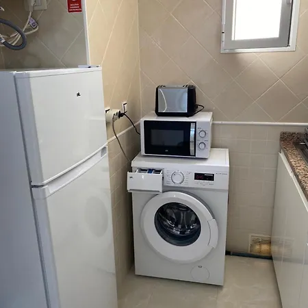 Апартаменты Cozy Flat With The Swimming Pool Торевьиа